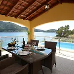 Vila Separovic Vela Luka